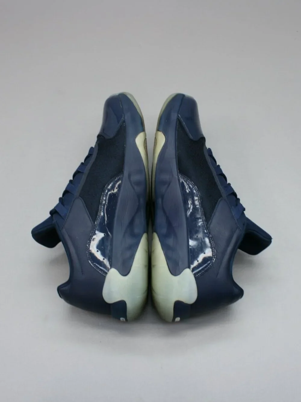 Nike Men 13 Air Jordan 11 CMFT Low Michigan Player Issued PE Sneakers DM8767-147